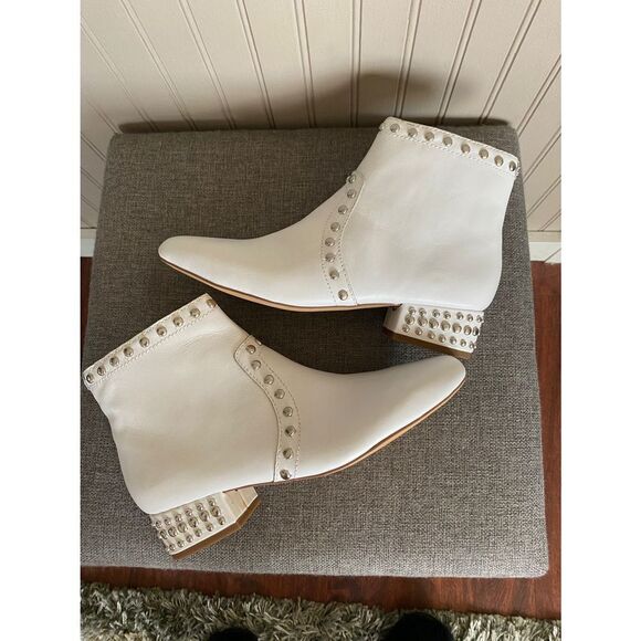 Sam Edelman White Boots “Studded” Lorin Boot 8 - Picture 8 of 8
